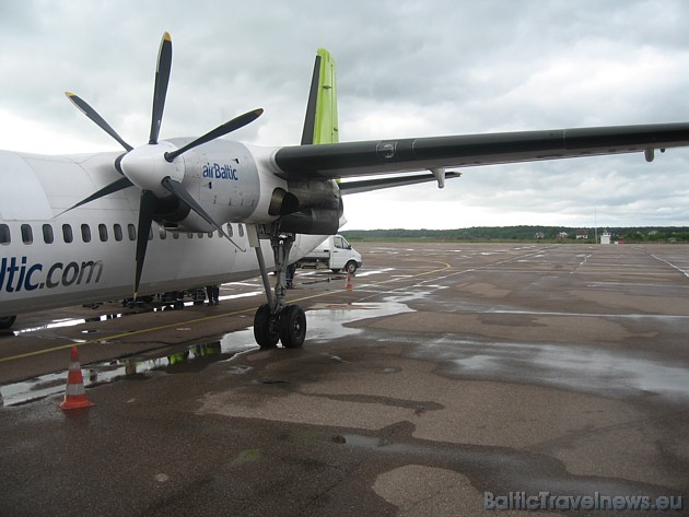 Fokker-a 50 dzinēji ļauj lidmašīnai sasniegt ātrumu - 530 km/h 33924