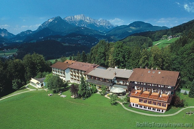 Alpu kalnu viesnīca Alpenhof atrodas Vācijā starp Berhtesgādeni un Ķēniņa ezeru. Foto: Alpenhof.de 34806
