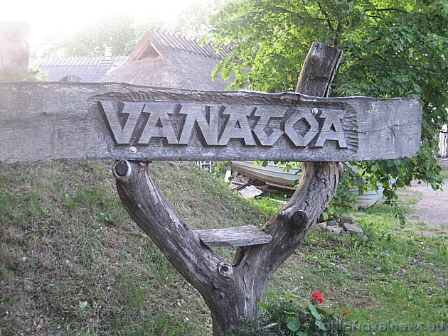 Viesu māja Vanatoa atrodas senā Koguvas ciemā uz Muhu salas, Igaunijas rietumos 35223