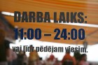 Terases darba laiks ir no plkst. 11:00 līdz plkst. 24:00 vai arī līdz pēdējām viesim 19