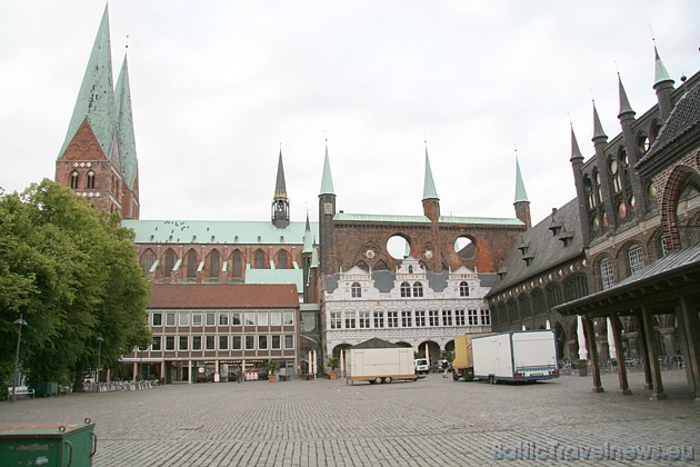 No Rātslaukuma paveras uz trešo lielāko Vācijas baznīcu – Svētās Marijas baznīca 35302