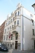 Rīgas viesnīca ElizaBete Hotel, kas atrodas Dzirnavu ielā 2, ir pieteikusi jaunu vērību galvaspilsētas piedāvājumā - pēc īpašnieku informācijas - Eiro 1