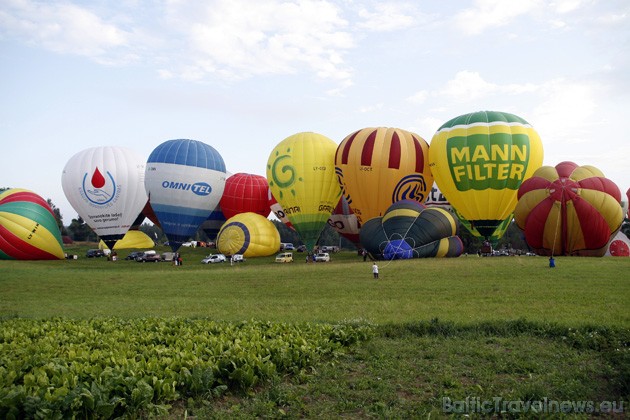 Ikgadējais festivāls `LMT kauss 2009` pilotiem ir arī lieliska iespēja, lai dalītos pieredzē ar saviem ārzemju kolēģiem un patīkama atkalredzēšanās 36048