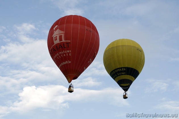 Festivāla ietvaros notika 5 sacensību lidojumi, kuros piloti veica dažādas sarežģītības pakāpes uzdevumus. Īpašs bija Key Grab uzdevums, jo sekmīgi to 36055