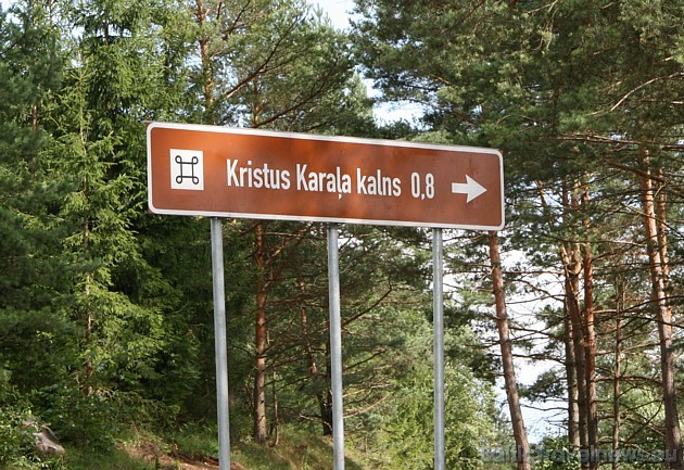 Kristus Karaļa kalns atrodas tiešā Aglonas tuvumā, braucot no Aglonas Dagdas virzienā 36201