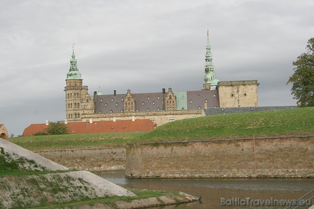 Vēsturiskie fakti liecina, ka Kronborgas pils uzbūvēta slavenā Dānijas karaļa Pomerānijas Ērika valdīšanas laikā, kas aizsākās 1397.gadā 36874