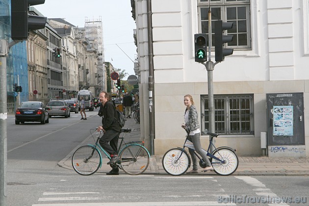 Vairākās pilsētas vietās ir pieejami nomas velosipēdi 36898
