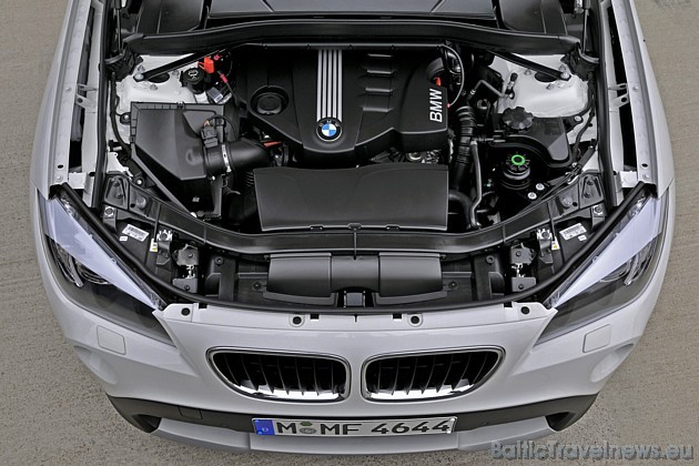 BMW X1 piedāvā plašu motoru izvēli 37259