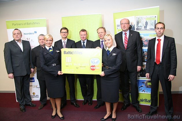 Vairāk informācijas par lidsabiedrību airBaltic var atrast māsjaslapā www.airbaltic.lv 37562