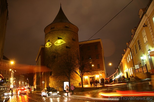 Rīgas sargs pulcē vakara stundās daudzus pilsētas viesus 38299