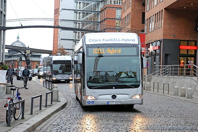 Nākotnes sabiedriskais autobuss Mercedes-Benz Citaro FuelCELL-Hybrid ir radīts ar 2015.gada tehnoloģijām 38450