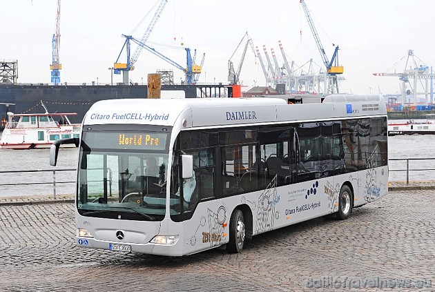 Nākotnes autobusus var iepazīt Vācijas ostas pilsētā Hamburgā 38451
