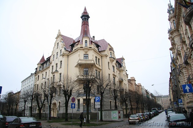 Līdz ar Ziemassvētku laika atnākšanu, Rīgas Kultūras aģentūra rīdziniekiem un pilsētas viesiem ir sarūpējusi īpašu dāvanu – 2009.gada 2. decembrī apme 38458