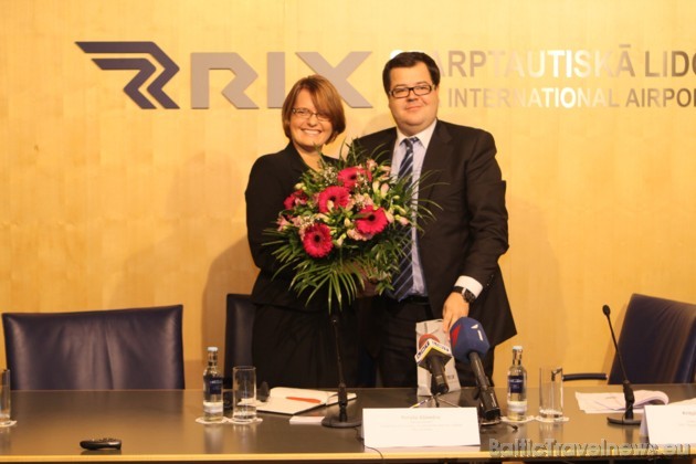 Būtisks priekšnoteikums sadarbības sākšanai ir Rīgas izdevīgais ģeogrāfiskais novietojums un lidostas jaunā tarifu politika, kas ir viena  no zemākajā 38489