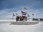 Latvijas karogs atradis savu vietu sāls tuksnesī, Bolīvijā 8