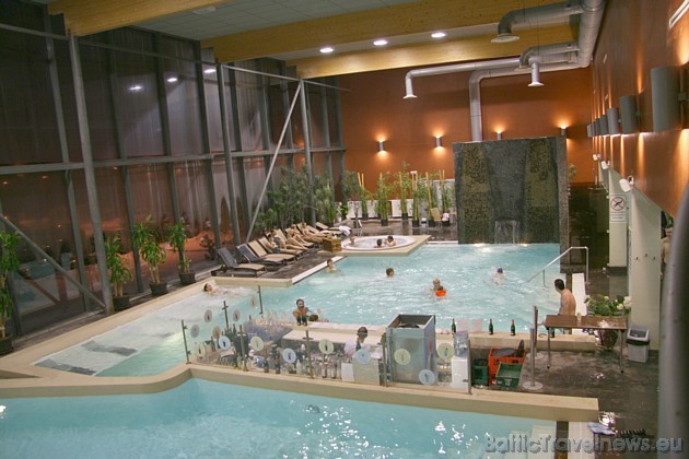 Viesnīcas saunu un baseinu centrs Wellness Oasis piedāvāja burvīgu atmosfēru gan dalībniekiem, gan viesnīcas viesiem 39244