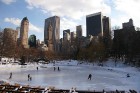 Centrālparks, Ņujorkas lielākais parks, kas atrodas pašā pilsētas centrā, ir ASV apmeklētākais parks - to katru gadu apmeklē vairāk nekā 30 miljoni ci 6