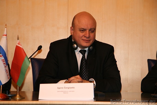 Atklāšanā piedalījās arī Belavia ģenerāldirektora vietnieks Igors Čergiņets 39305
