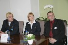 Iepazīstināt latviešu tūristus ar Saaremaa Spa Hotels viesnīcām bija ieradušies viesnīcu pārstāvji Freijs Kristians Ferneliuss, Sirje Murumets un Dr.  3