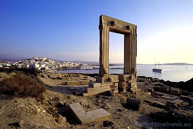 Grieķijas salās atrodami gan vēstures pieminekļi, gan neapdzīvotas vietas, gan arī skaistas, smilšainas pludmales 39402