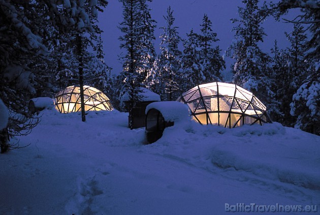 Iglu viesnīca Kakslauttanen atrodas Somijas ziemeļos, nepārspējamā Lapzemes dabas skaistuma vidū 39451