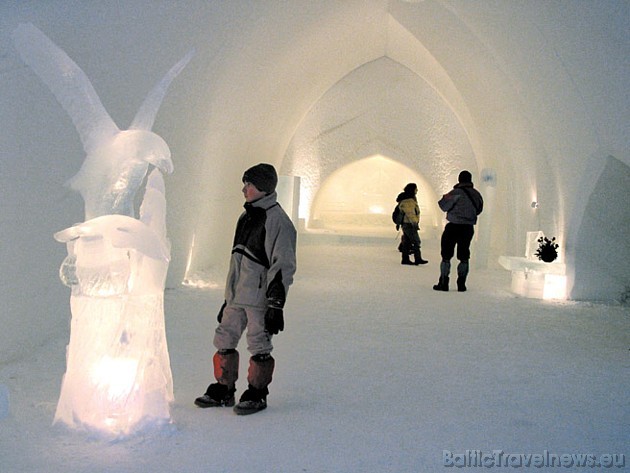 Viesnīcā atrodas arī sniega galerija, kur apskatāmas ledus skulptūras 39457