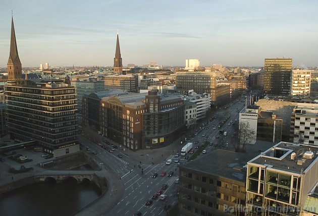 Hamburgu 2009. gadā apmeklēja 3,3 miljoni tūristu
Foto: picspack/mikum 40110