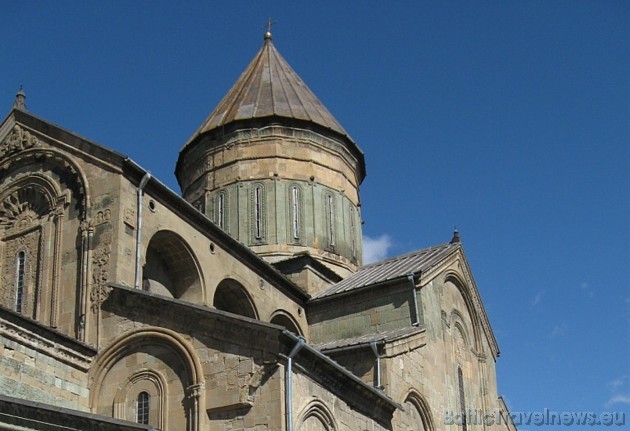 Svetitshoveli katedrāle atrodas Mtskheta, kas ir kādreizējā Gruzijas galvaspilsēta 41414