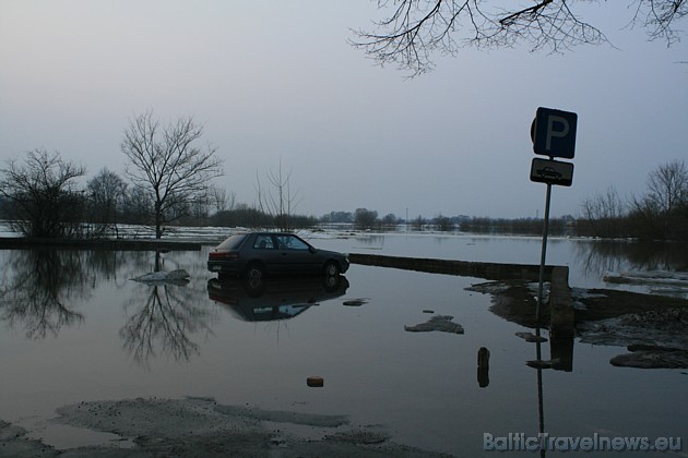 Automašīna palikusi ierobežotajā teritorijā 41597