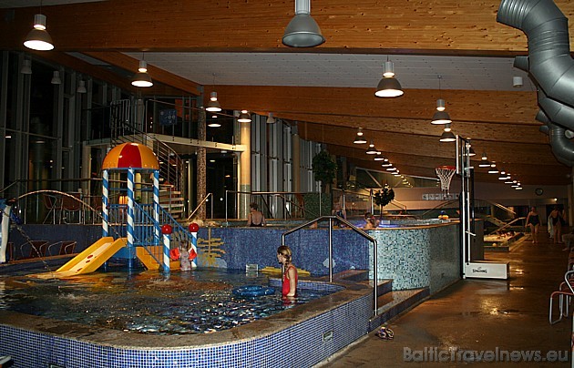 Viesnīcas ūdens centrs piedāvā 25 metru baseinu, bērnu baseinu, dažādas ūdens atrakcijas un plašu pirts kompleksu 41683