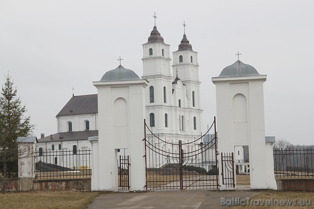 Aglonas bazilika Lieldienu priekšvakarā 41756