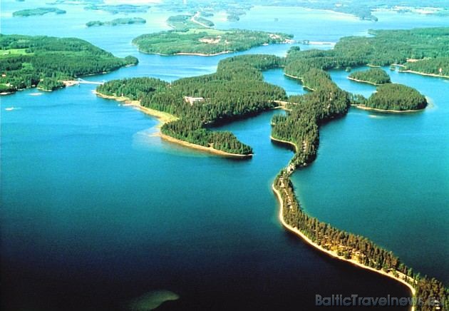 Somijā ir daudz salu un arhipelāgu, tāpēc tur ir lieliskas iespējas nodarboties ar ūdens tūrismu 42250