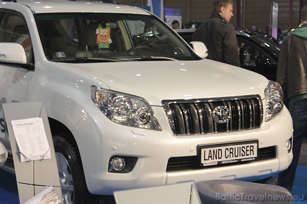 Toyota Land Cruiser 42920