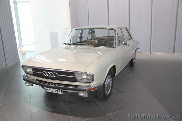 Audi 100, 1968-1976. gads, 827 474 eksemplāri, 156 km/h 43457