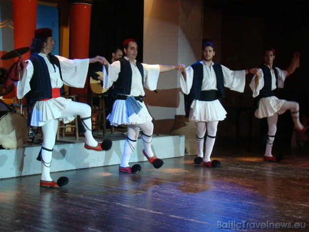 Nacionālā deja Sertaki 44341