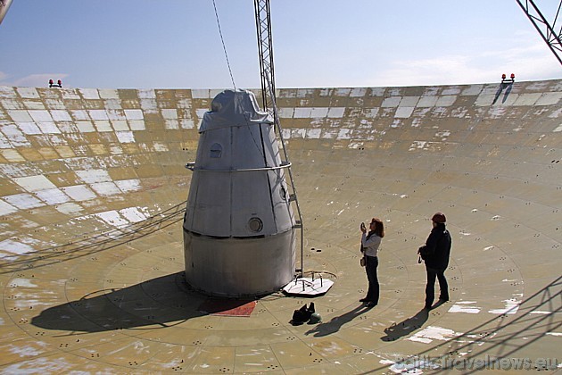 Lielā radioteleskopa diametrs ir 32 metri, un tas ir lielākais Ziemeļeiropā un astotais lielākais pasaulē 45173