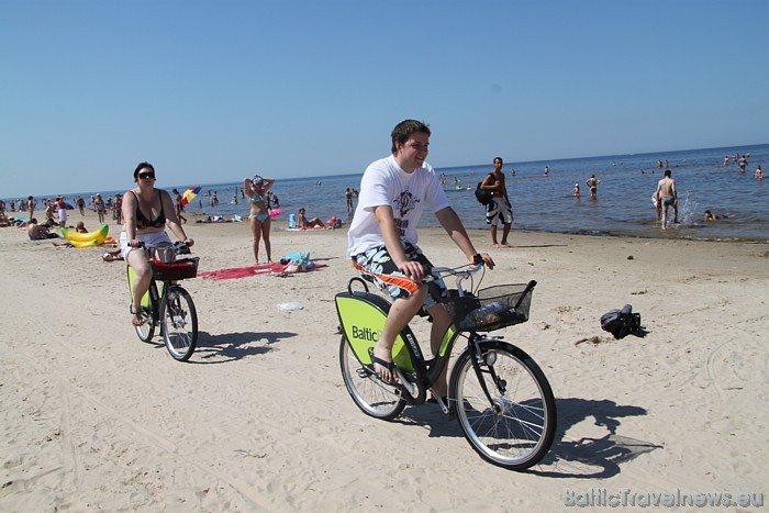 Jaunās autonomas Baltic Bike velosipēdi pludmalē 46601