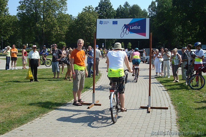 Maratonā piedalās gandrīz 100 dalībnieku no dažādām Eiropas valstīm 46978