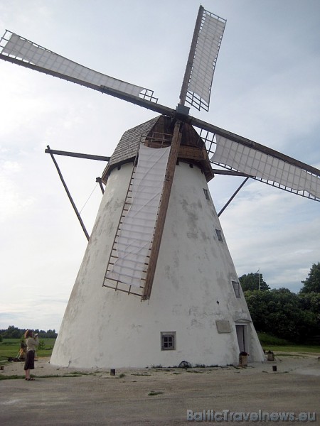 Šajās 18. gadsimta dzirnavās milti tiek malti ar vēja spēku, tāpat kā tas tika darīts senatnē 47135