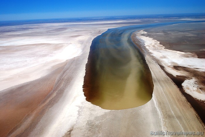 Eyre ezers ir milzīgs sāls ezers, kas atrodas 15,2 metrus zem jūras līmeņa
Foto: SATC 49361
