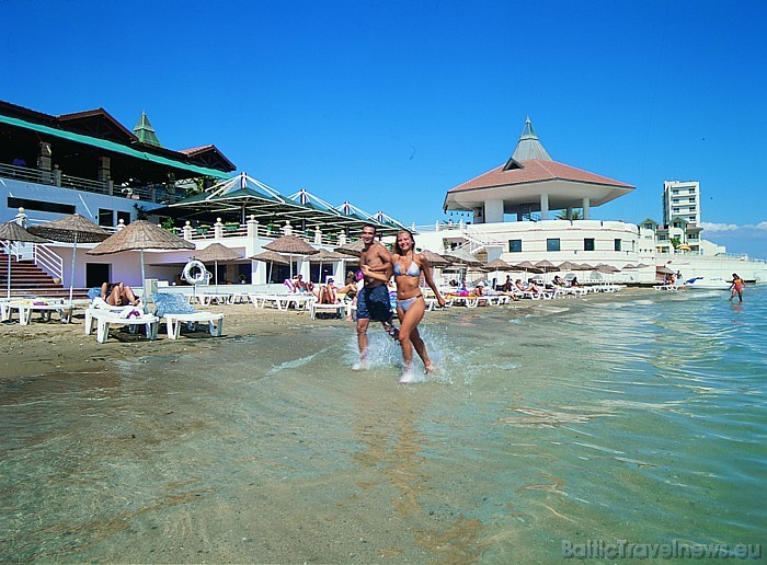Viesnīcai Salamis Bay Conti ir sava privātā smilšu pludmale
Foto: Salamis Bay Conti Hotel 49377