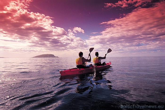 Dienvidaustrālijas tūristiem tiek piedāvātas daudzas aktīvās atpūtas iespējas, tai skaitā ūdenssporta iespējas
Foto: SATC 49414