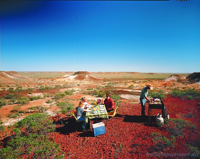 Pikniks Austrālijā kļūst neaimirstams fascinējošo dabas skatu dēļ
Foto: SATC 49430