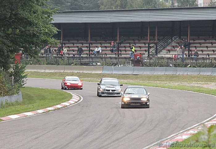 Biķernieku trasē risinājās 11.09.2010 autosacīkstes autošosējā - 1000km Grand Prix Riga 49718