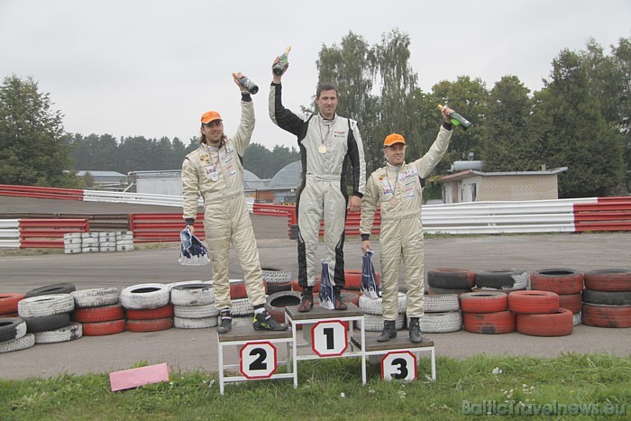 Autosacīkstes 1000km Grand Prix Riga 2010 Biķerniekos 11.09.2010 - Rallija šovs - apbalvošana 49852