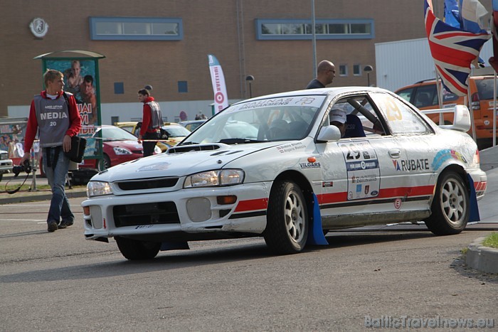 Pēdējais Latvijas rallija čempionāta 2010 posms sākās pie Līvu akvaparka 25.09.2010, kur pulcējās labākie autosportisti 50451