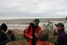 BalticTravelnews.com arī devās ekskursijā pa Vidzemes akmeņaino jūrmalu. Juris Smaļinskis stāsta par tikko atrasto sēni 5