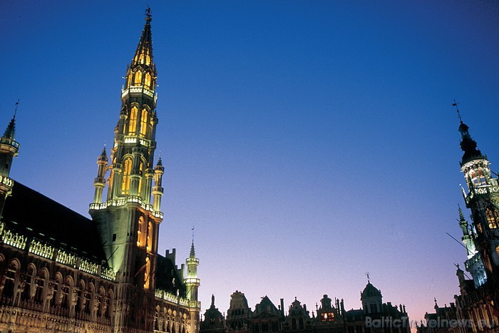 Beļģijas galvaspilsētu Briseli galvenokārt apciemo biznesa ceļotāji un Eiropas Savienības ierēdņi, tomēr arī atpūtas ceļojumos tur ir daudz interesant 50727
