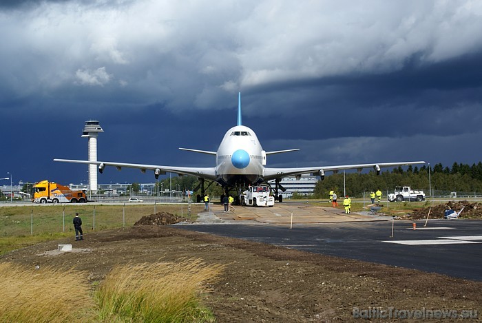 Jumbo Hostel ir pasaulē pirmais hostelis, kas iekārtots īstā Boeing 747-200 lidmašīnā
Foto: Jumbo Hostel 50825