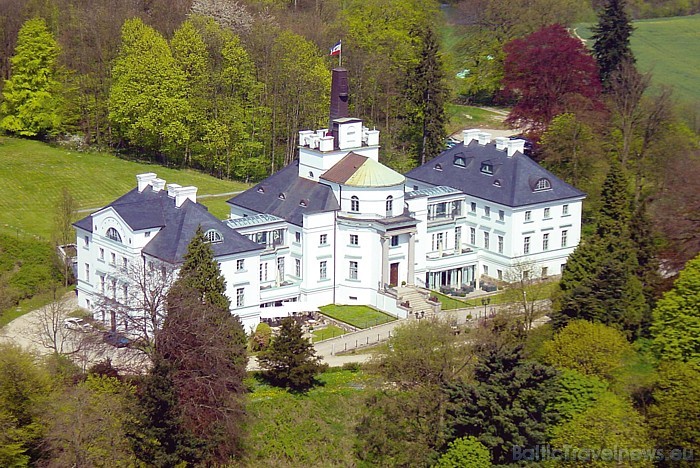 Šlicas pils (Burg Schlitz) ir klasicisma stila pils, kas atrodas pašos Vācijas ziemeļos, aptuveni 150 kilometru attālumā no Berlīnes 
Foto: Schlossho 51252